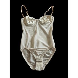 OLGA VTG One piece Bodyshaper Nude Cream Beige Bodysuit sz 34B